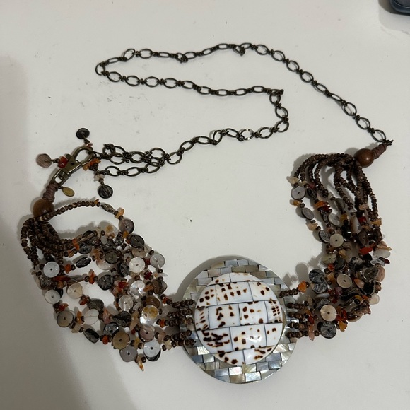 Chico Elegant Brown Beaded Belt With round mosaic pendant Women’s OS - Picture 7 of 13